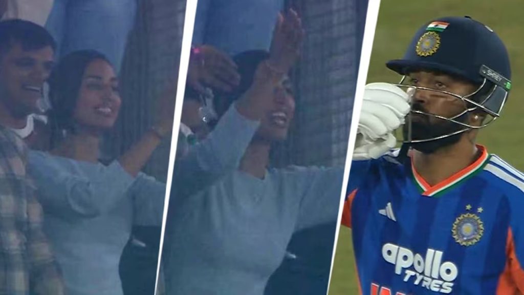 Hardik Pandya Flying Kiss To Girlfriend Mahika Sharma After T20 Fifty