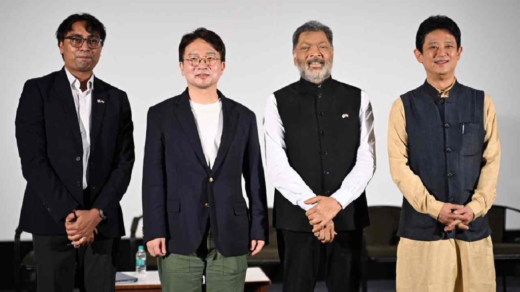 Korean Director Yoo In Shik Plans India Telugu Collaboration Hyderabad Film Festival