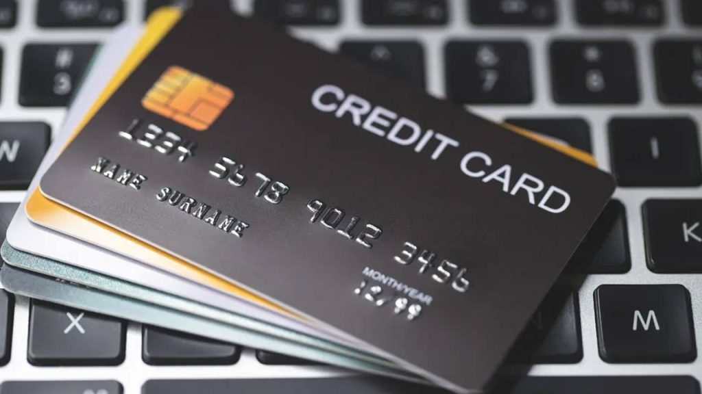 People Are Obtaining Credit Cards Without Jobs Or Proof Of Income