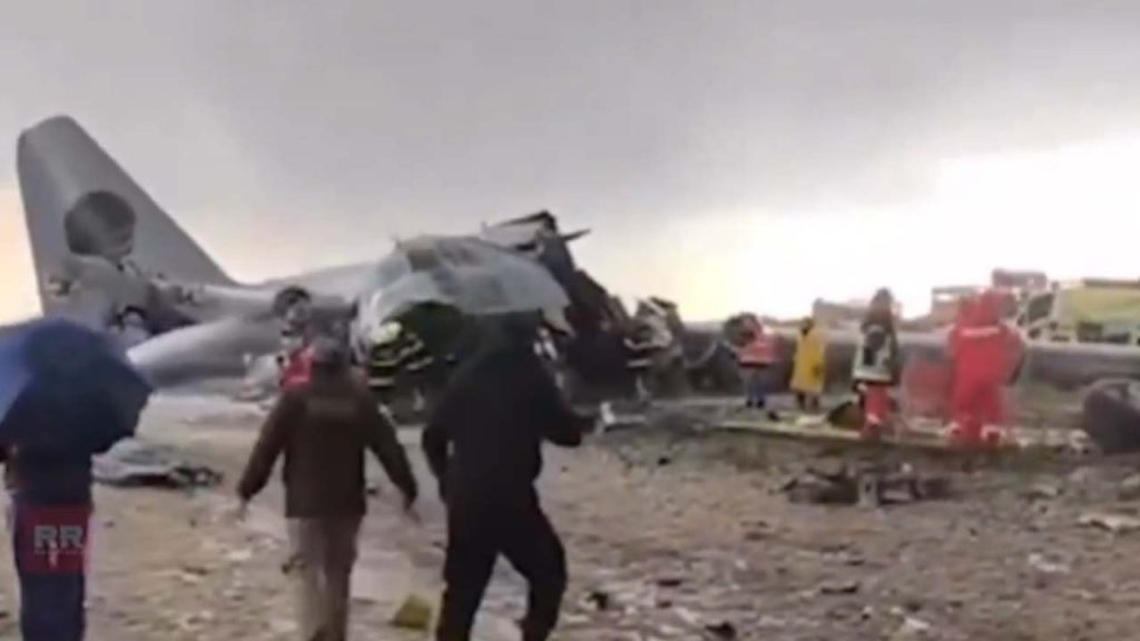 Hercules Plane Crashes On Road 12 Dead