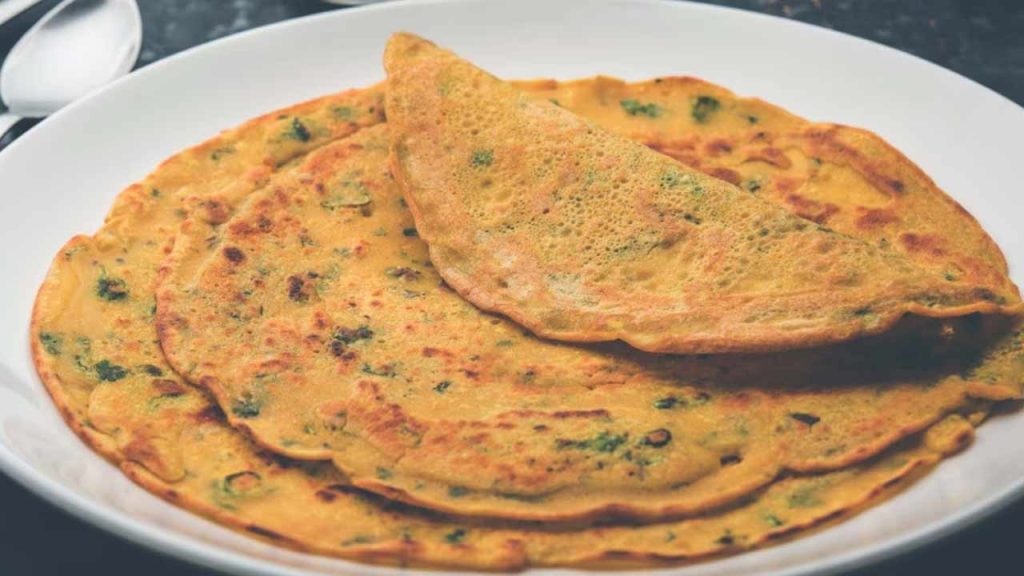 High Protein Breakfast Healthy Moong Dal Egg Chilla Recipe In Telugu