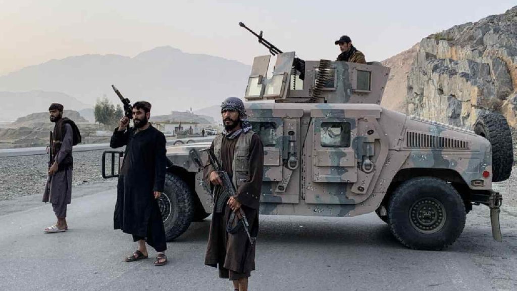 Pakistan Afghanistan War Taliban Suicide Squads Border Clash Updates
