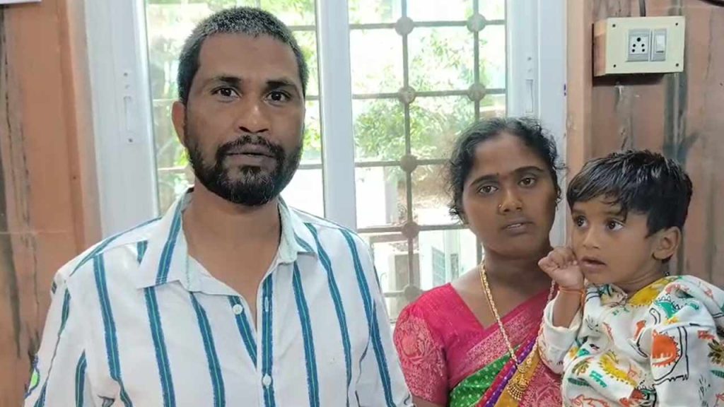 Snake Bite In Tirumala Queue Line Ttd Issues Clarification On Viral News
