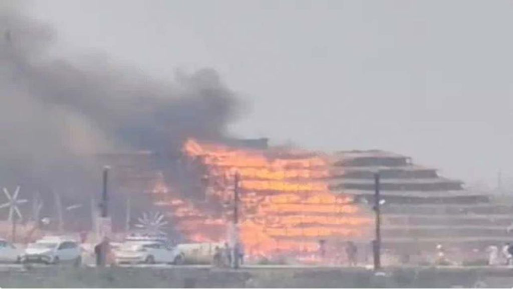 Massive Fire Breaks Out At Yagna Shala In Ayodhya Near Ram Temple No Casualties Reported