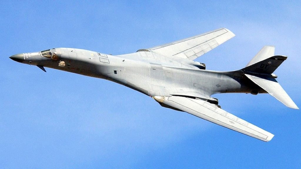 Us Deploys B1b Lancer Bomber Middle East Iran Conflict