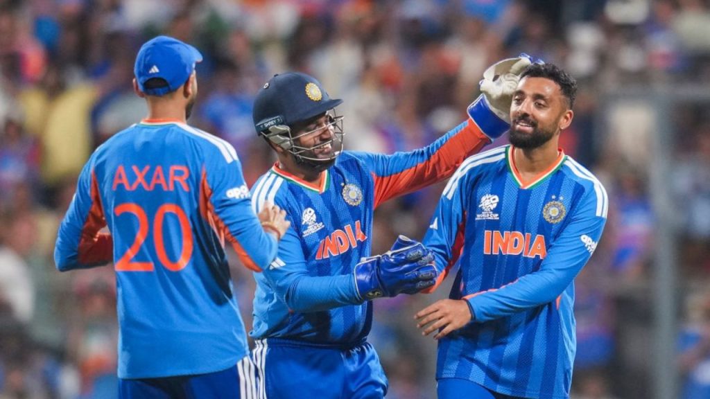 India Playing Xi Vs New Zealand Final Kuldeep Likely In Varun Chakravarthy Out