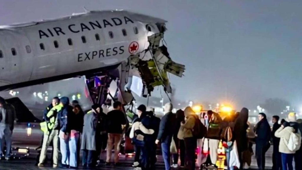 Accident At Laguardia Airport In New York Air Canada Express Plane Collides With Ground Vehicle