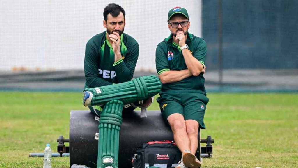 Pakistan Cricket Crisis Pcb Fine Players Mike Hesson Revolt 2026