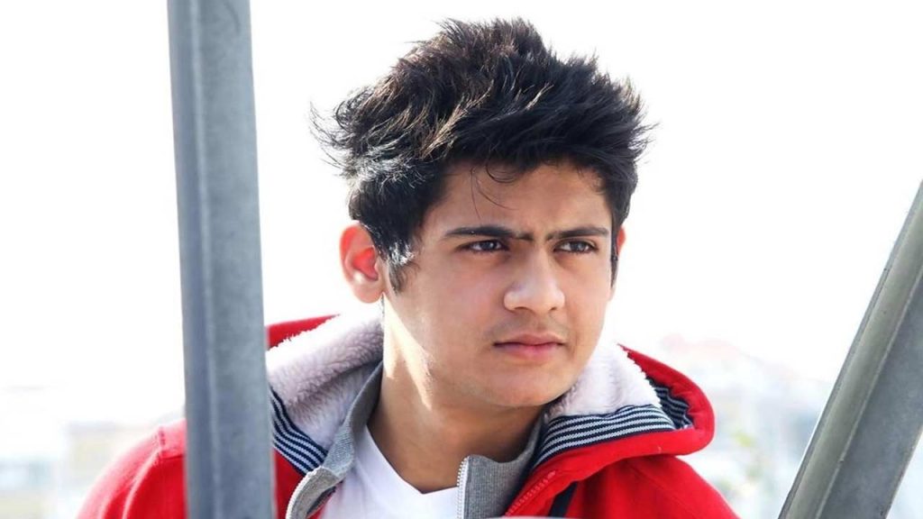 Bigg Boss Fame Prince Yawar Honey Trap Allegations Builder Nawaz Fraud