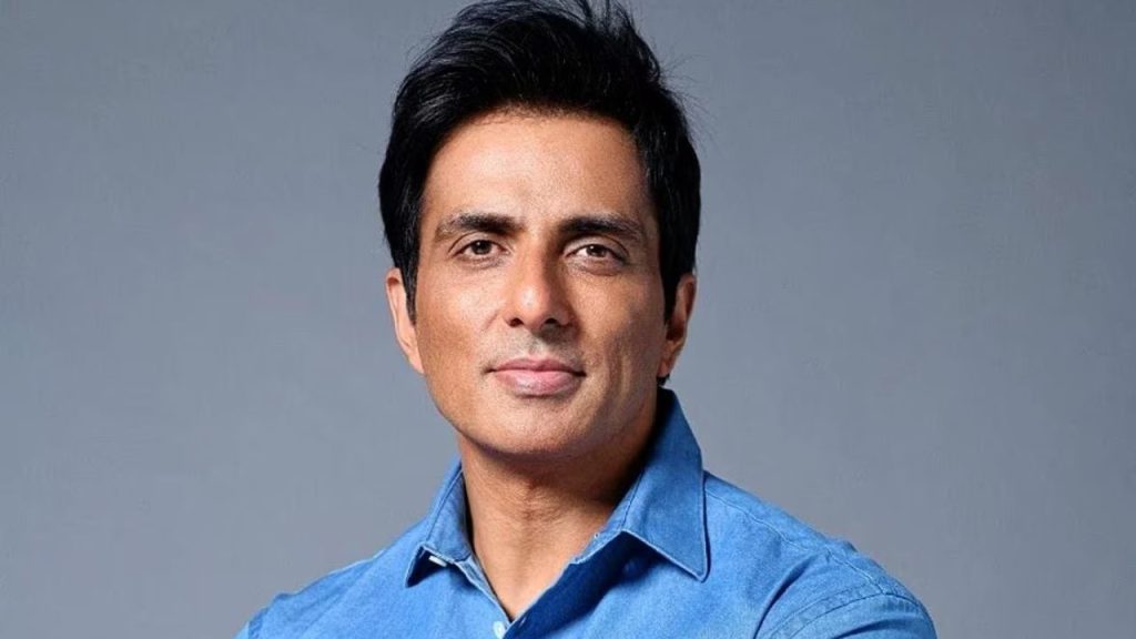 Sonu Sood Helps Stranded Travelers In Dubai Free Stay Offer Viral