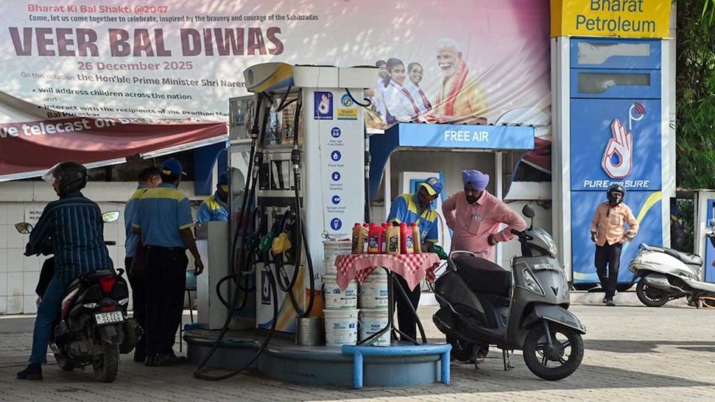 Analysis How India Controlled Fuel Prices Global Energy Crisis