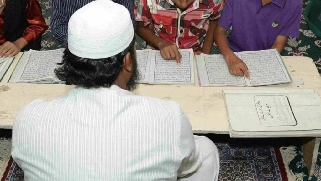 Bihar Motihari Madarsa Raid Weapons Seized Pfi Links Investigation