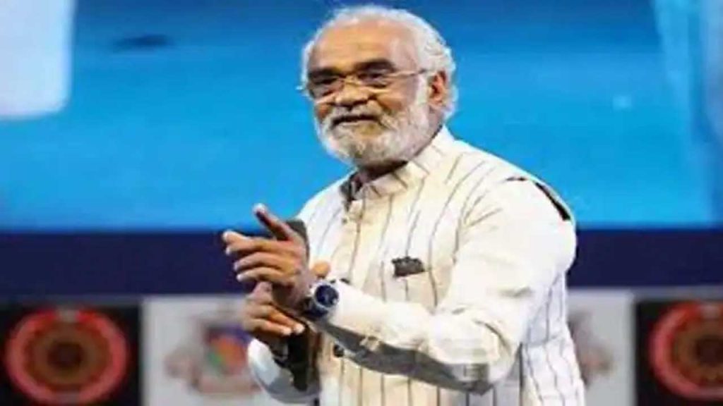 Savji Dholakia Success Story From Laborer To Diamond Tycoon