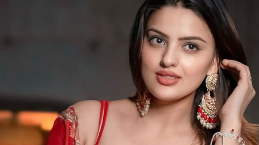 Haryanvi Actress Divyanka Sirohi Died Heart Attack Age 29