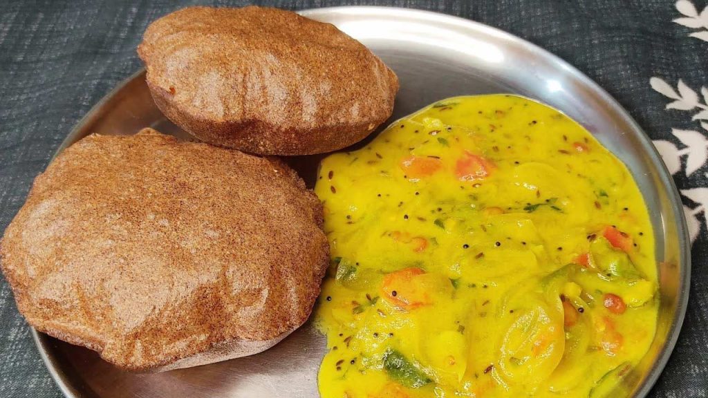 Soft Ragi Puri Recipe With Bombay Chutney Health Benefits