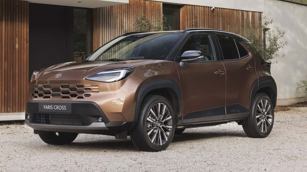 Toyota Yaris Cross 2026 Facelift Revealed Hybrid 130 Updated Design Features