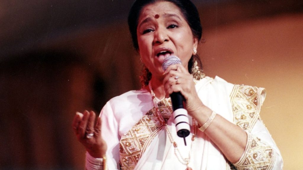 Asha Bhosle Health Update Asha Bhosle Hospitalized Zanai Bhosle Post Breach Candy Hospital Mumbai Legendary Singer Health News April 2026