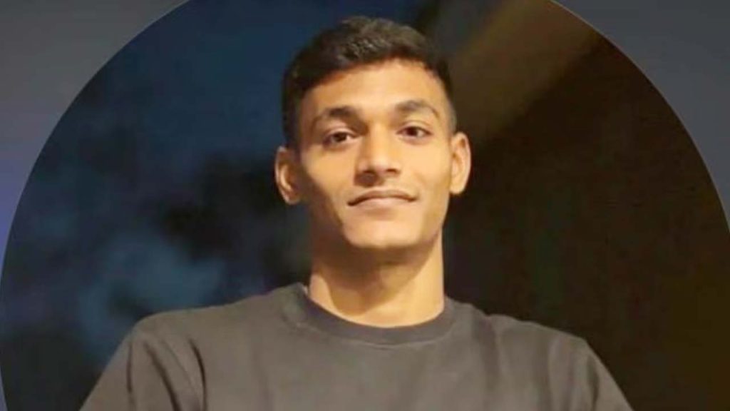 Tragedy While Doing Push Ups B Tech Student Dies In Pune