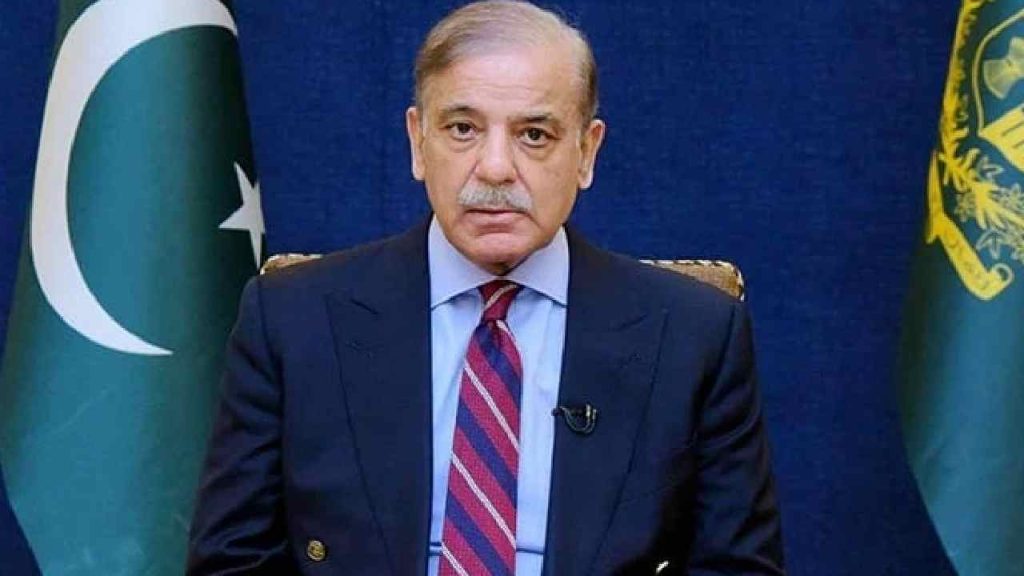 Pakistan Faces Uae Loan Pressure Turns To Saudi Arabia And China For Financial Support