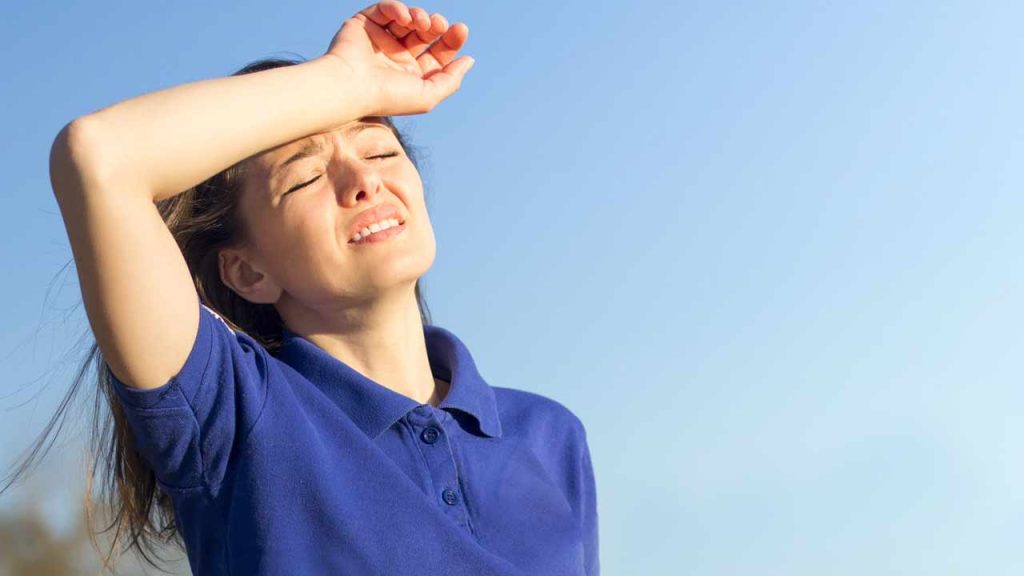 Headache In Sun Causes Symptoms Prevention Tips
