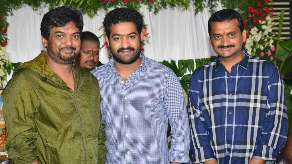Bandla Ganesh Comments Ntr Temper Movie 1000 Crores