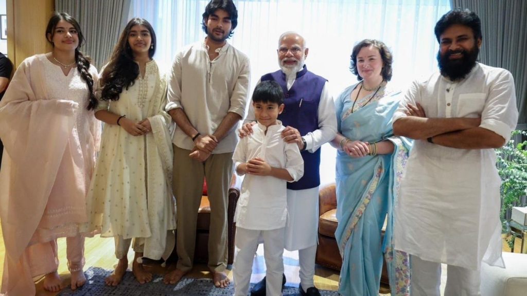 Pm Modi Visits Pawan Kalyan Residence Viral Family Photo Mark Shankar