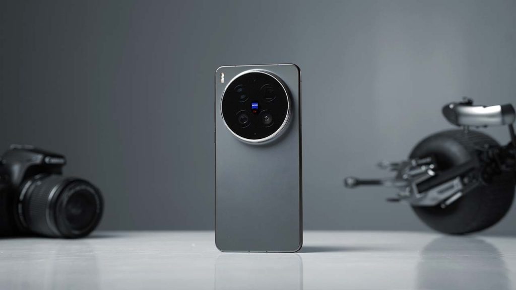 Vivo X300 Ultra Launched In India Dual 200mp Zeiss Cameras Price