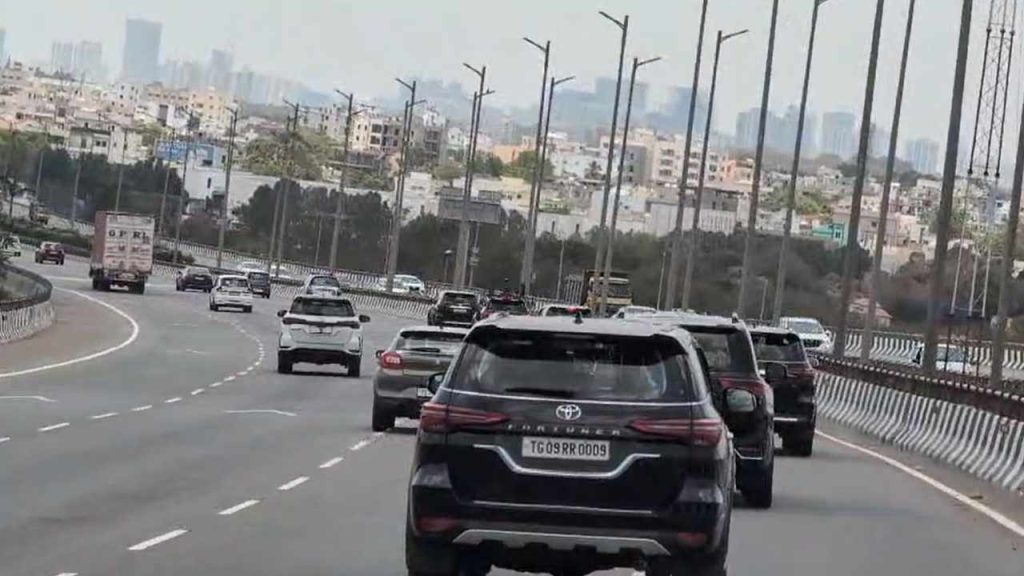 Cm Revanth Reddy Convoy Traffic