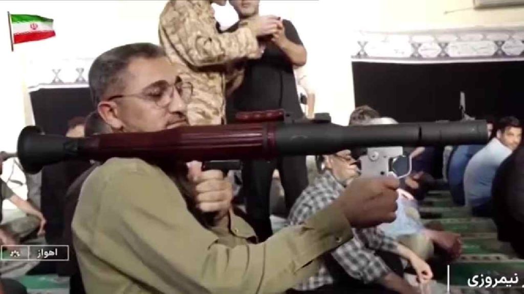 Iran Civilian Weapons Training Amid Us Israel Tensions