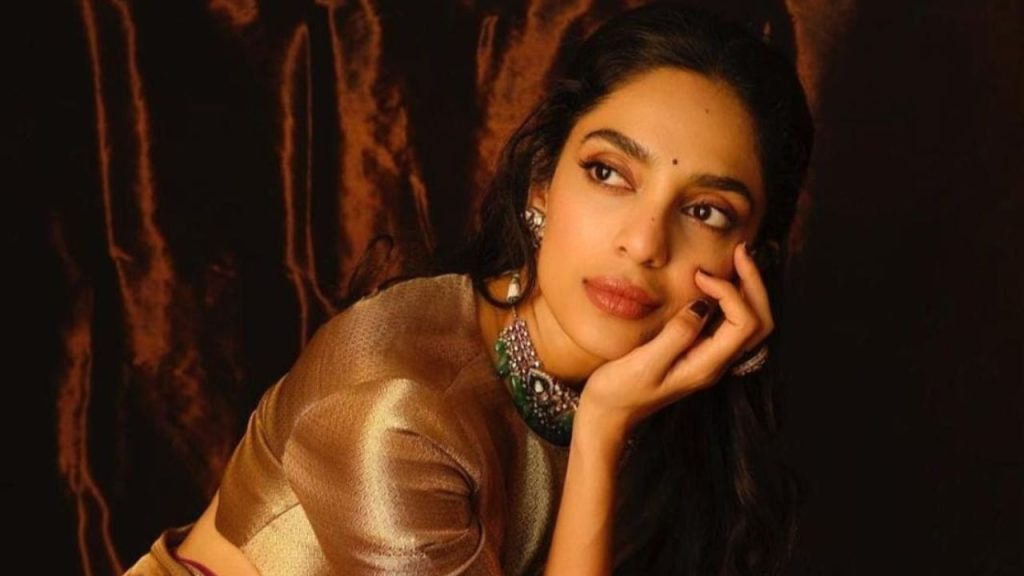 Sobhita Dhulipala Viral Insta Comments Inner Voice Vettuvam Movie