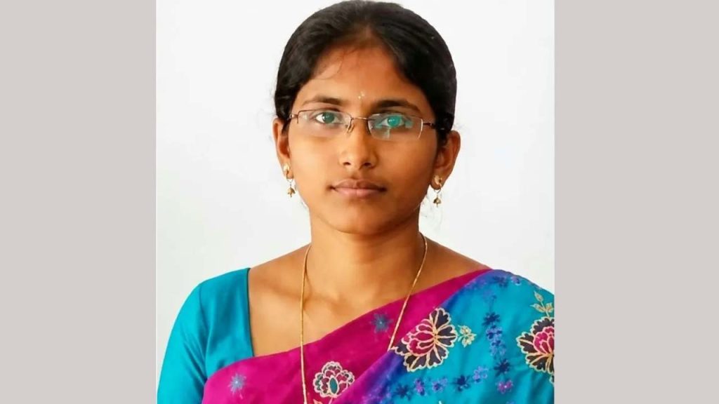 Tamil Nadu Woman Dies After Attempting Home Delivery Guided By Youtube Videos