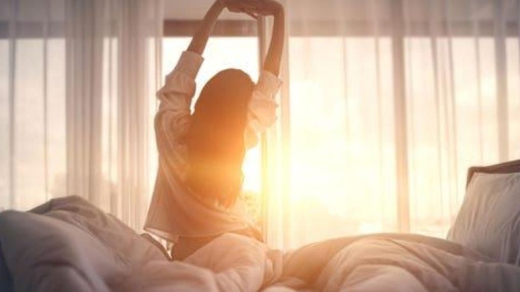 What Should You See First After Waking Up Positive Morning Habits For A Better Day