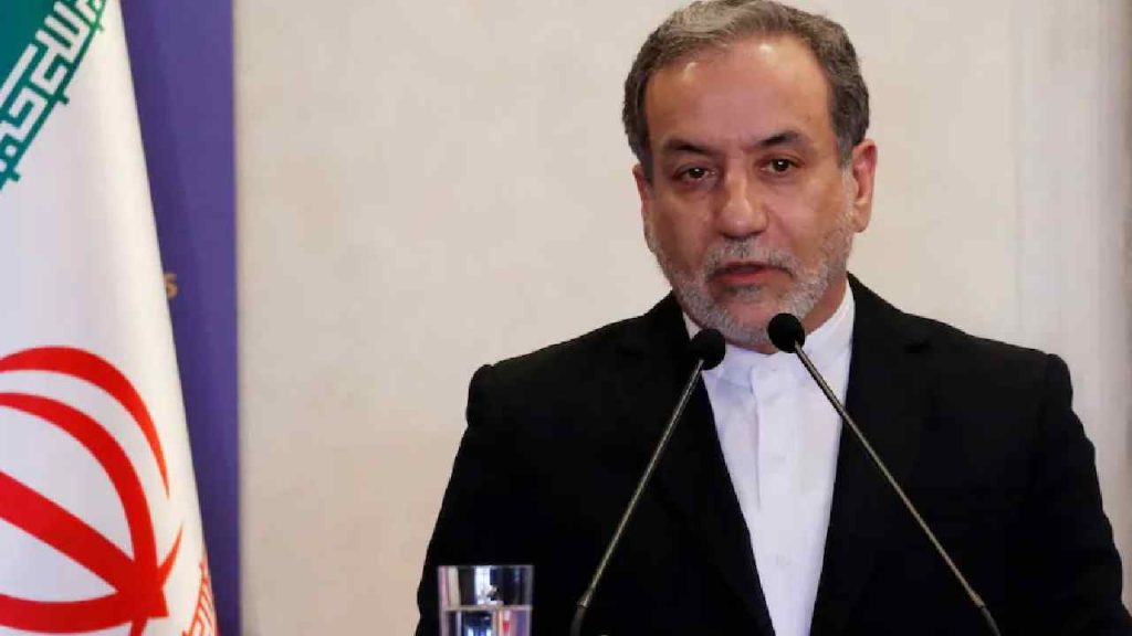Iran Says Hormuz Strait To Reopen Within 30 Days Under Us Agreement