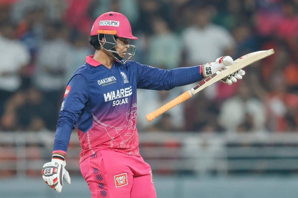 Vaibhav Suryavanshi Ipl 2026 Liam Livingstone Praise Rr Orange Cap