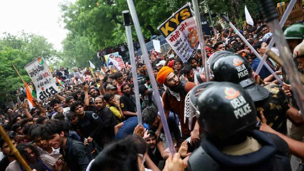 Delhi High Court Refuses Urgent Hearing On Plea Alleging Police Excess Against Student Protesters