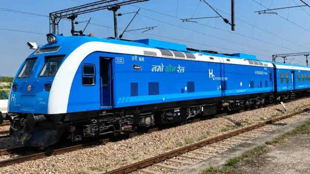 How India First Hydrogen Train Works Green Engine