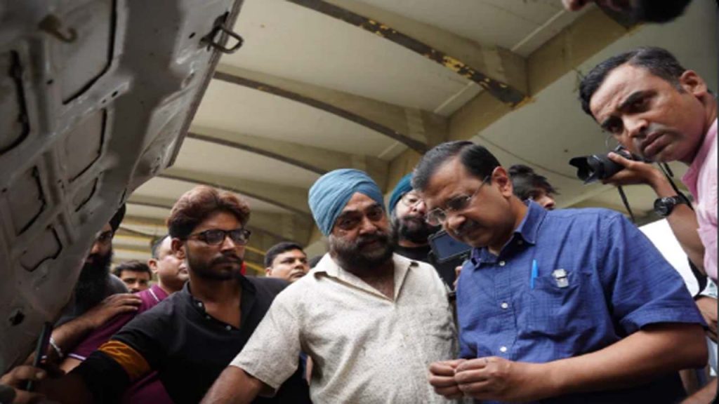 Kejriwal E20 Petrol Criticism Delhi Petrol Pump Mileage Vehicle Issues