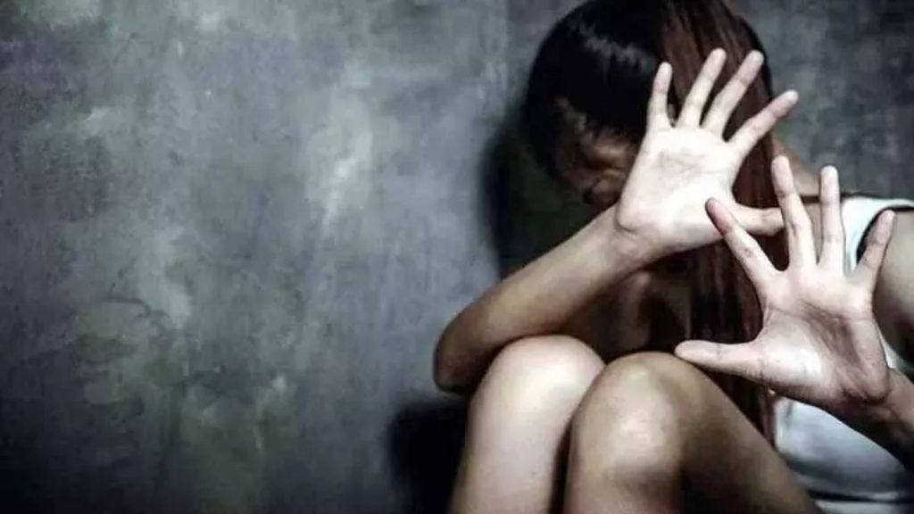 9 Year Old Girl Harassment Case In Hyderabad Accused Dies After Assault By Locals