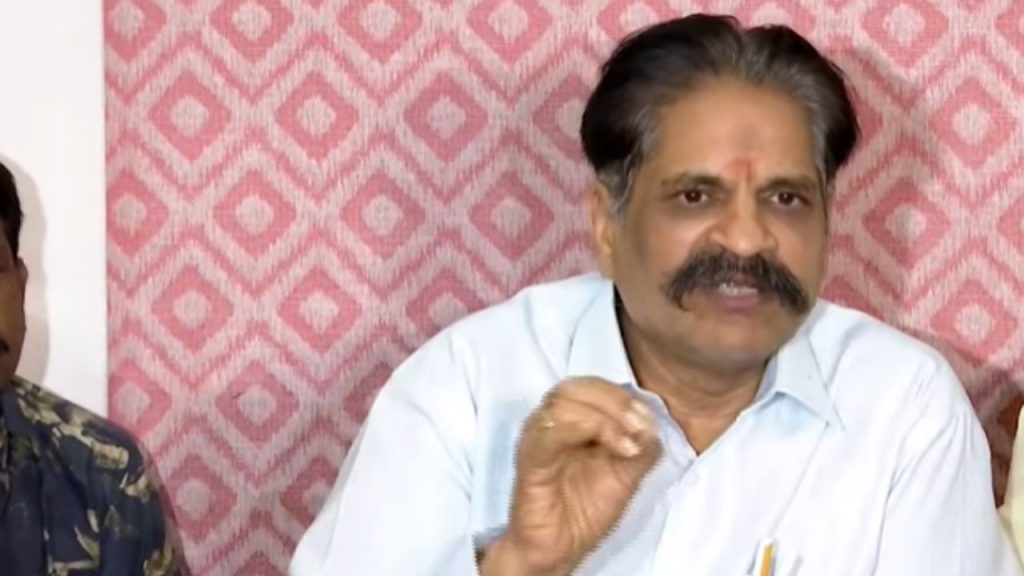 Balakrishna Resolves Tollywood Dancers Fighters Union Dispute