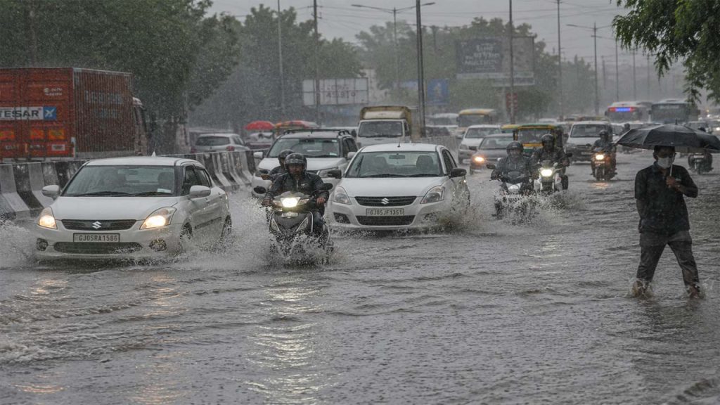 Imd Heavy Rain Alert Gujarat Maharashtra Odisha Red Alert Monsoon July
