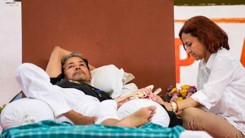 Sonam Wangchuk Wife Delhi High Court Safdarjung Hospital Transfer