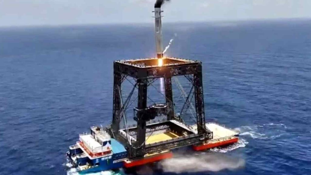 China Long March 10a Sea Net Rocket Recovery