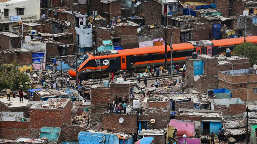 Indian Railways Land Encroachment 1068 Hectares Rti Report 2025