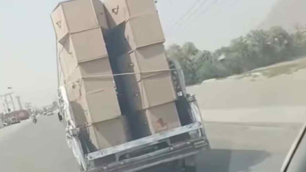 Bla Attack In Pakistan 42 Police Personnel Killed Coffins Transported In Open Tempo