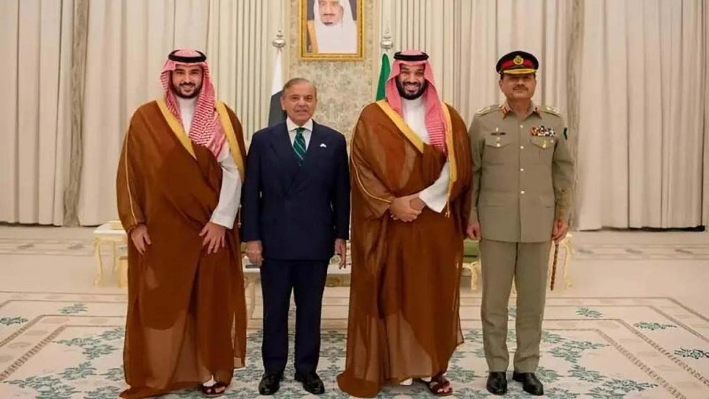 Saudi Arabia Pakistan Turkey Mecca Joint Defence Agreement Middle East Crisis