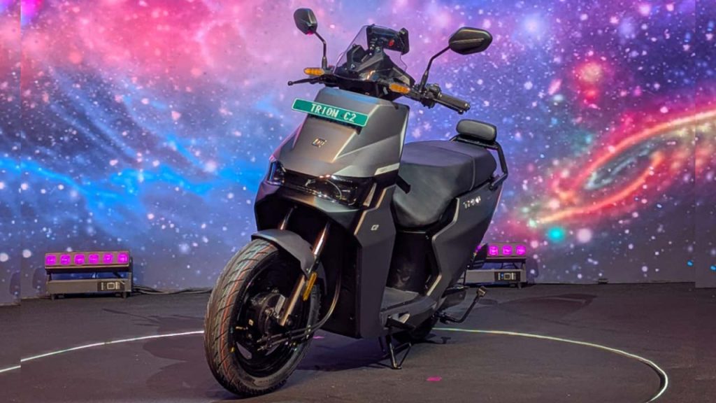 E3 Tryon Electric Scooter Launched In India 165km Range Features