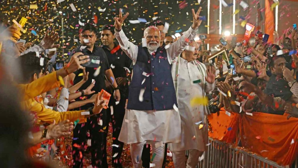 Motn Survey August 2026 Nda 326 India Bloc 185