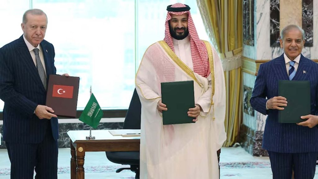 Iran Invited To Join Makkah Defence Pact Saudi Pakistan Turkey