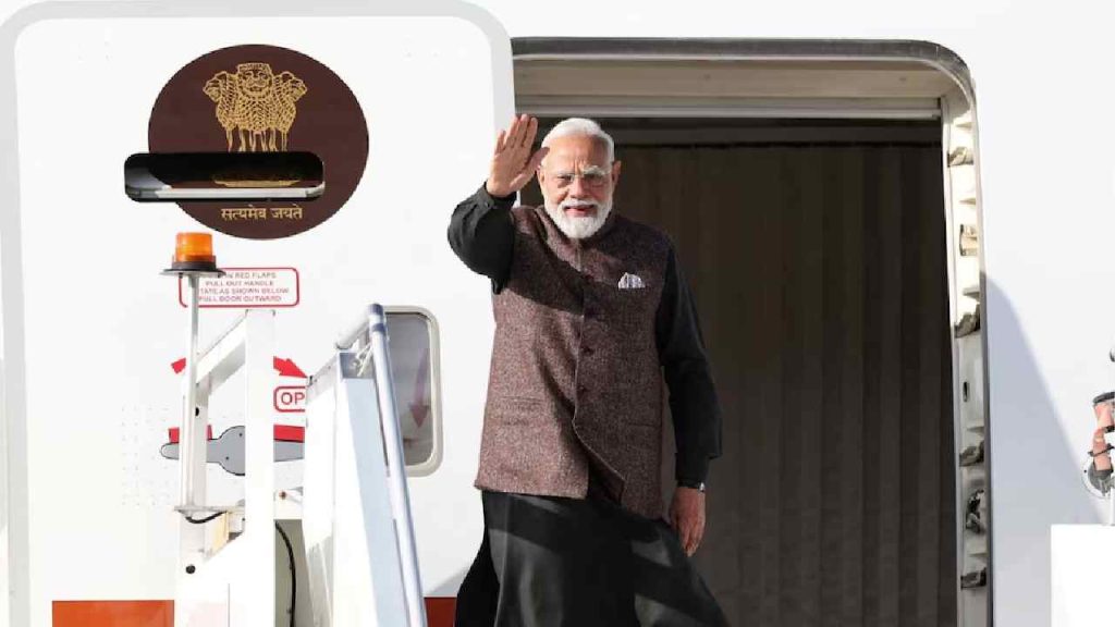 Pm Narendra Modis Foreign Visits Cost Rs 74 5 Crore Government Tells Parliament