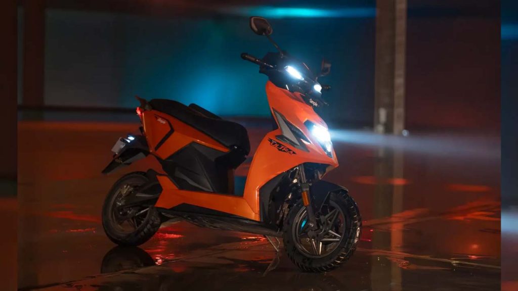 Simple Ultra Electric Scooter 400km Range 115kmph Speed 6 5kwh Battery